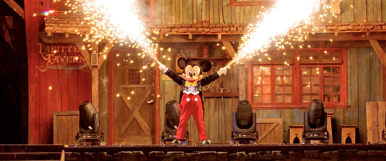 Nighttime Spectaculars Are Back at Disneyland This Summer