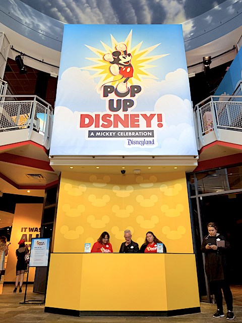 Pop-Up Disney: You can take selfies in Mickey Mouse themed rooms at  Downtown Disney, but it will cost you – Orange County Register