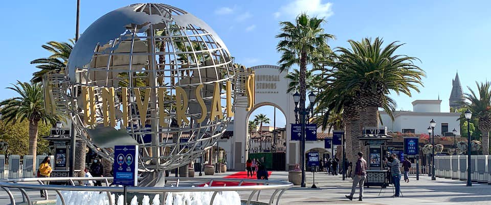 Free Day 2 Offer Now Available at Universal in Hollywood