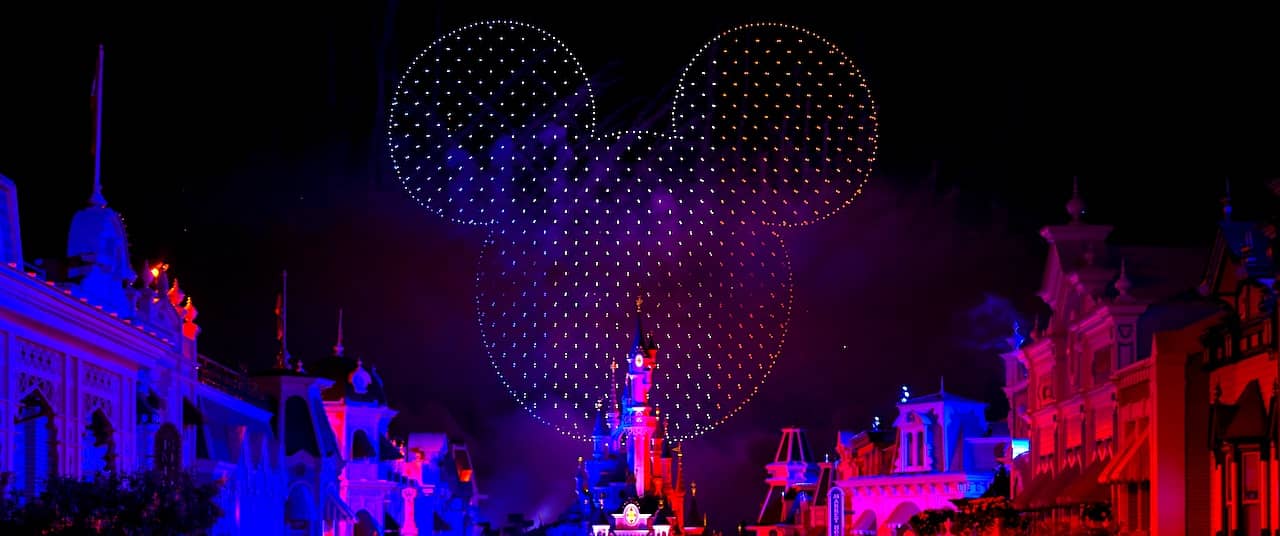 Disneyland Paris celebrates with record-setting drone display