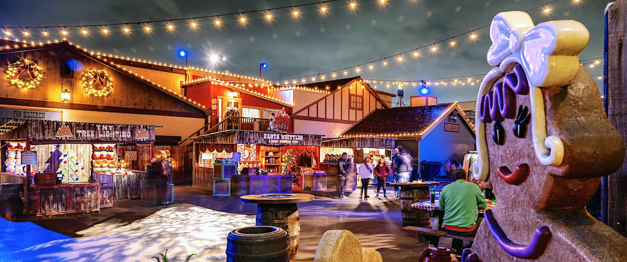 Knott's Merry Farm returns to celebrate the Christmas season