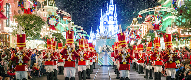 Walt Disney World welcomes the holidays