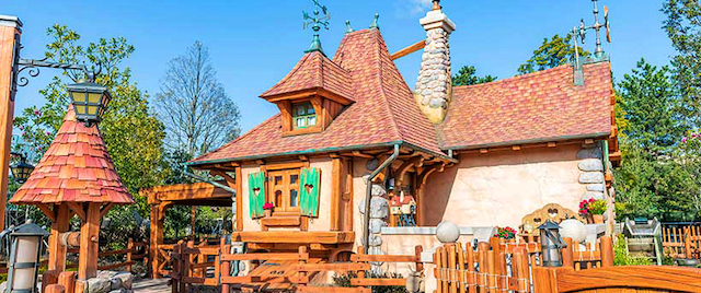 Insider S Look Belle S Village At Tokyo Disneyland Now With Pov