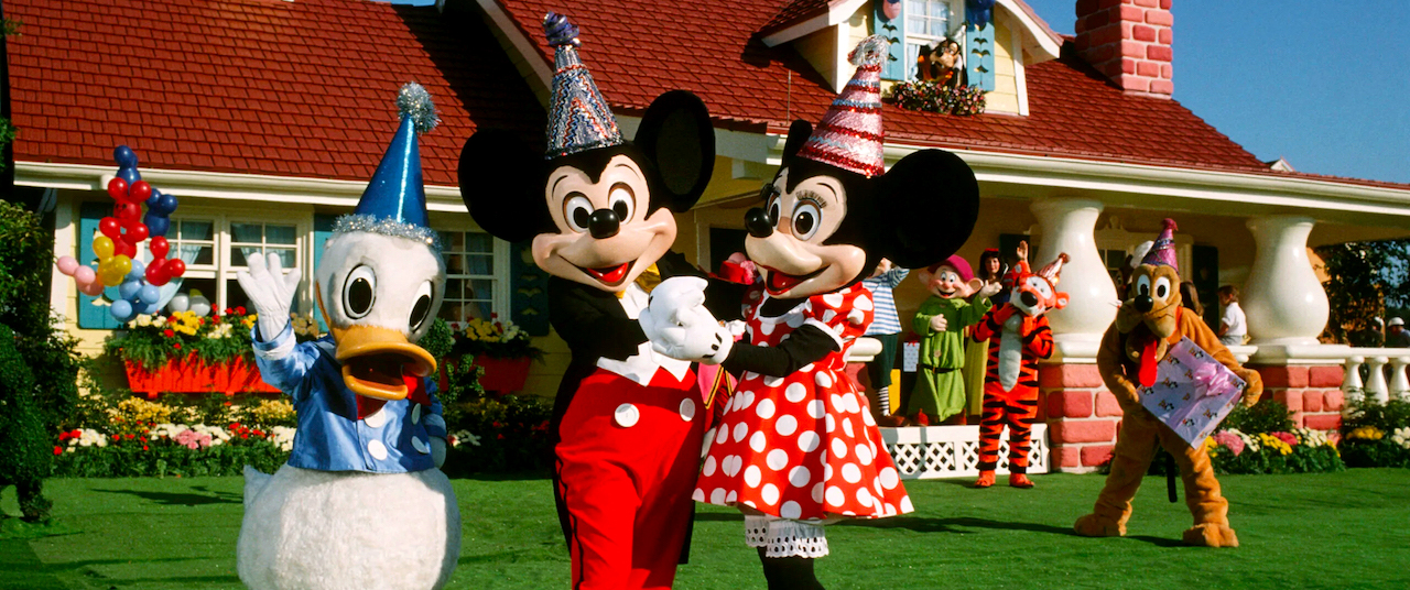 50 Years of Walt Disney World: Smile to Get Started
