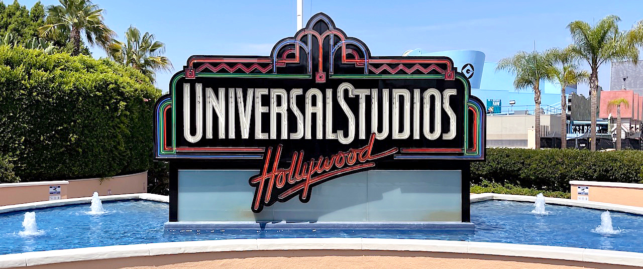 New Vaccine Rules to Take Effect at Universal, Six Flags in LA