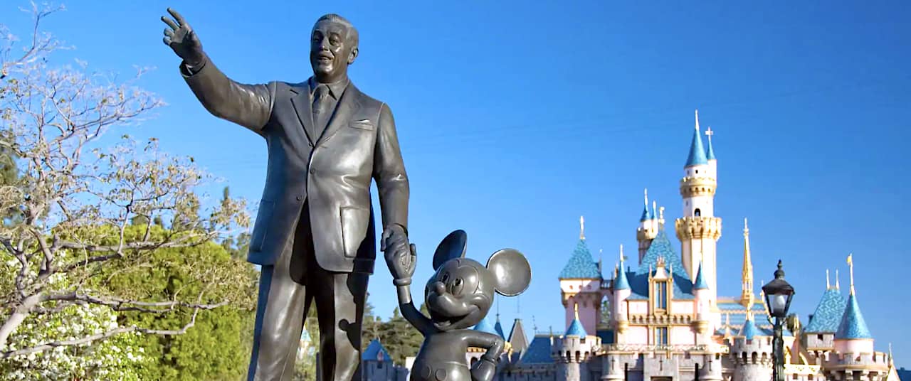 Guided Tours Are Returning to Disneyland