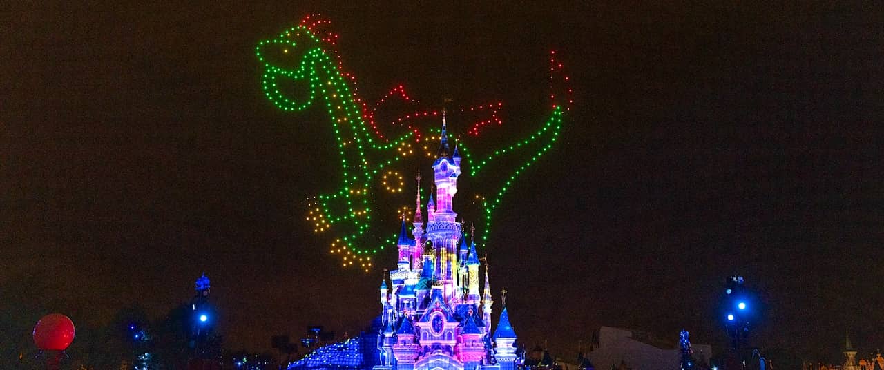 Disney debuts its newest nighttime spectacular in Paris