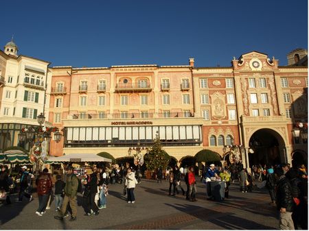 Tokyo DisneySea photo, from ThemeParkInsider.com