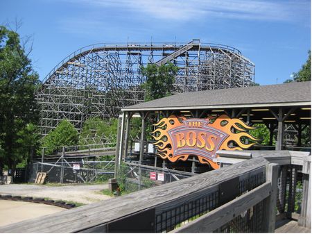 Six Flags St. Louis rides ranked, plus hours and tickets