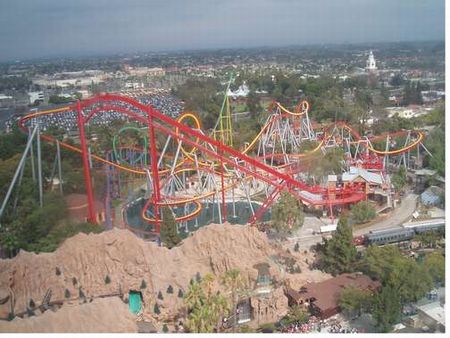 Silver bullet roller coaster hi-res stock photography and images